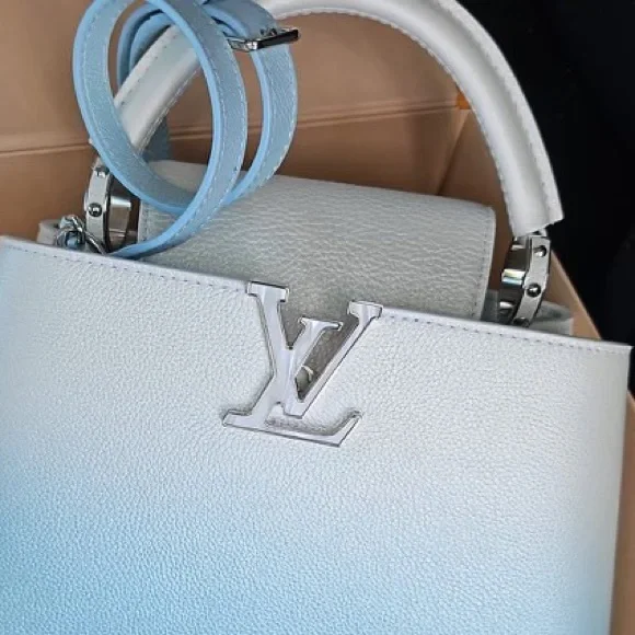 Capucines BB Louis Vuitton designer brand new bag cross body strap - Picture 4 of 4